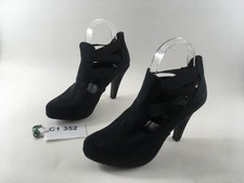 Marco Tozzi cut off boots