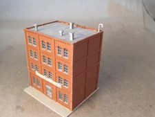 Pola  Fabrik  meist gut gebaut  Spur  N   10