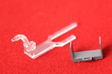 Roco H0 Ersatzteil für 43405 BR E 44 506  Lichtleiter + Rahmen (270637)