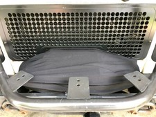 Land rover defender - land,