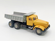 20067 KRAZ 258 Kipper, beige