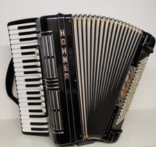 Akkordeon HOHNER Morino IV N    120  Bass Made in Germany