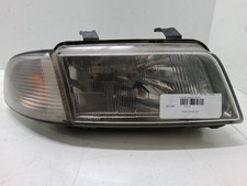 RECHTER SCHEINWERFER / 31415