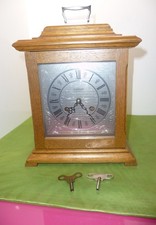 Pallas Hegel  alte  Tischuhr/