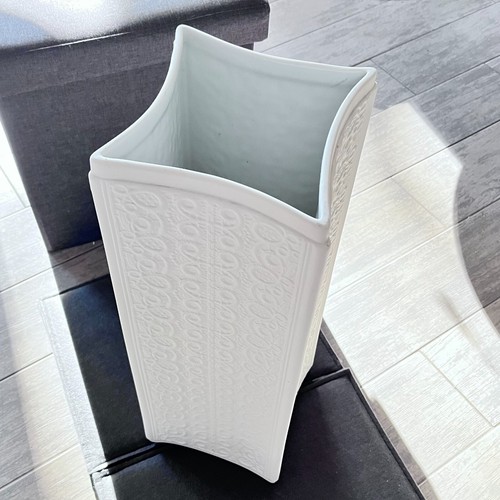 Bisquit porzellan vase - bisquit,
