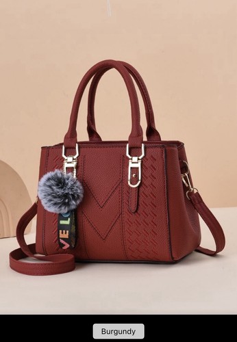 Litchi embossed square bag - square,