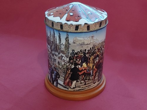 Weihnachtsspieldose mit