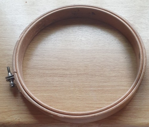 Stickrahmen rund aus holz - stickrahmen,