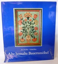 Alte bemalte Bauernmöbel