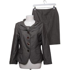 GünCel, Business Kostüm