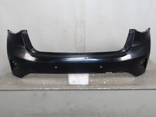 - Ford Focus ST Line