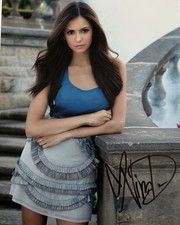Nina Dobrev Autogramm Vampire