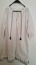 Kleid cremeweiß große