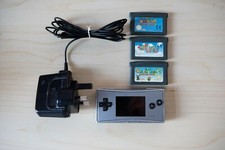Gameboy Micro mit Ladegerät &