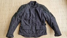 Motorradjacke und Hose
