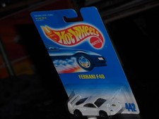 Hot Wheels Ferrari F40  HW 1991    Karton-Send-Nr. Hermes + Post*