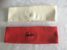 2er Set Damen Stirnband der Marke Wind Sportswear, rot & wollweiß