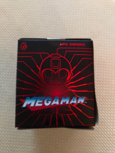 Kidrobot capcom mega man mini - mega,
