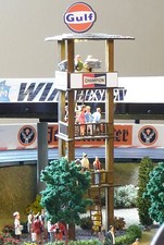 Slotcar RENNBAHN PRESSETURM