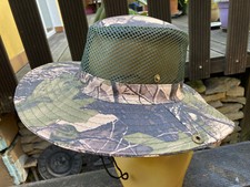 M - L  Gr 57 - 58   Outback