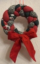 Weihnachtsdeko Geflochtener Stoff-Kranz Weihnachtskranz Handarbeit - ca. 20cm ⌀