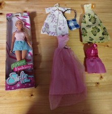 Simba - Steffi Love - Urban Fashion - Nr. 105733471 - Neu+ Neue Garderobe 4 St.