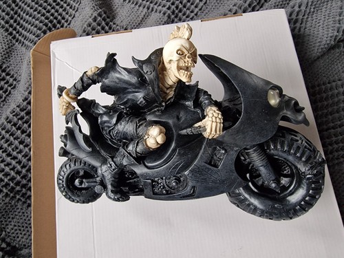 Nemesis now alator road - nemesis,