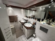 Hochwertige Badausstattung