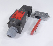 EUCHNER Sicherheitsschalter+ Verriegelung NZ1VZ-3131E-M | 082122