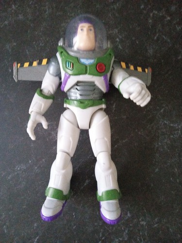 Buzz lightyear toy story - lightyear,