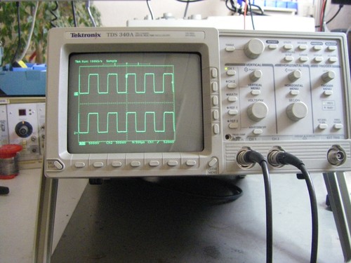 Tektronix tds340a oscilloscope - tektronix,