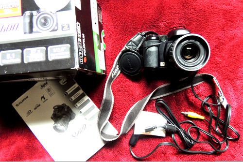 Fuji finepix 5600 - fuji,