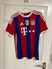 FC Bayern München, Adidas