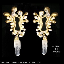 SCHIAPARELLI STIL MIT GOLD