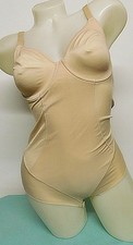 Speidel Miederbody Gr. 90B Beige mit Bügel