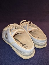 KangaROOS, Pantolette