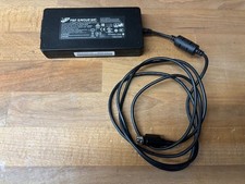 FSP180-AAAN1 | 24V 7.5A | 180W Tischnetzteil | C6 Eingang | inkl. Netzkabel