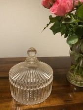 Schöne Glasdose, Vorratsdose, Vorratsglas, Bonbonniere mit Deckel