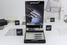 NEU - edle Montblanc Vitrine