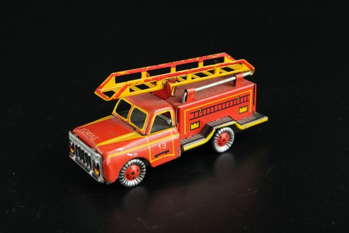 Blechspielzeug feuerwehrauto - blechspielzeug,