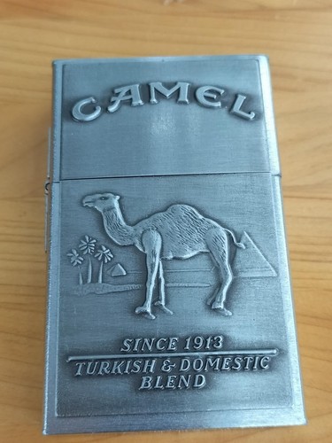 Vintage zippo 1997 - zippo, camel