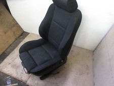 Sitz Beifahrersitz vorne rechts Kopflehne Stoff BMW 3er E36 limousine limo