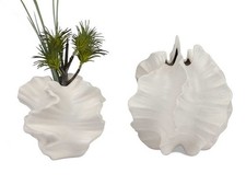 Cremefarbene Porzellanvase