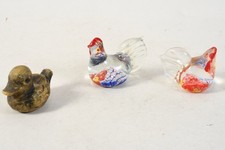 Q40T20- 3 Glas Keramik Figuren ua 2x Henne ua Murano Millefiori 