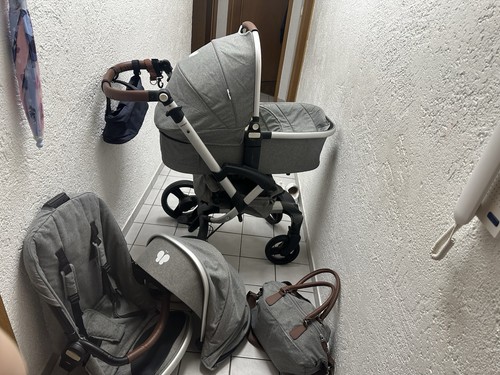 Ich verkaufe den kinderwagen - den,