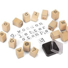 Buchstaben Holzstempel mit Stempelkissen im 31er Set
