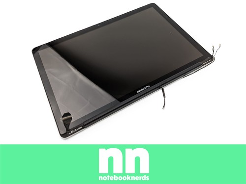 Original apple macbook - apple, pro