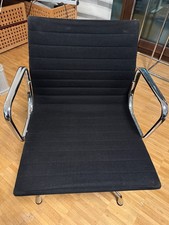Vitra Charles Eames EA 107 Alu-Chair Aluminium Chair schwarz Hopsak Chrom