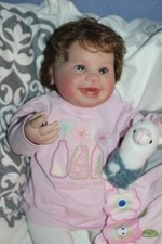 Ladybug v.Donna Rubert , schaut in diese Augen, gespendet für die Aktionen  2025