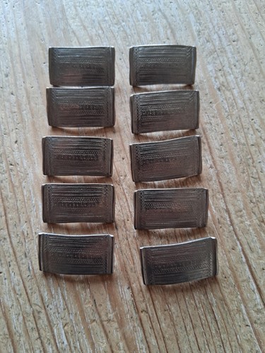 Trachtenknöpfe aus metall - aus,